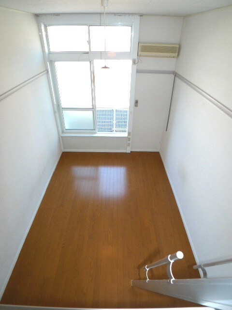 居室 ロイヤルビレッジ