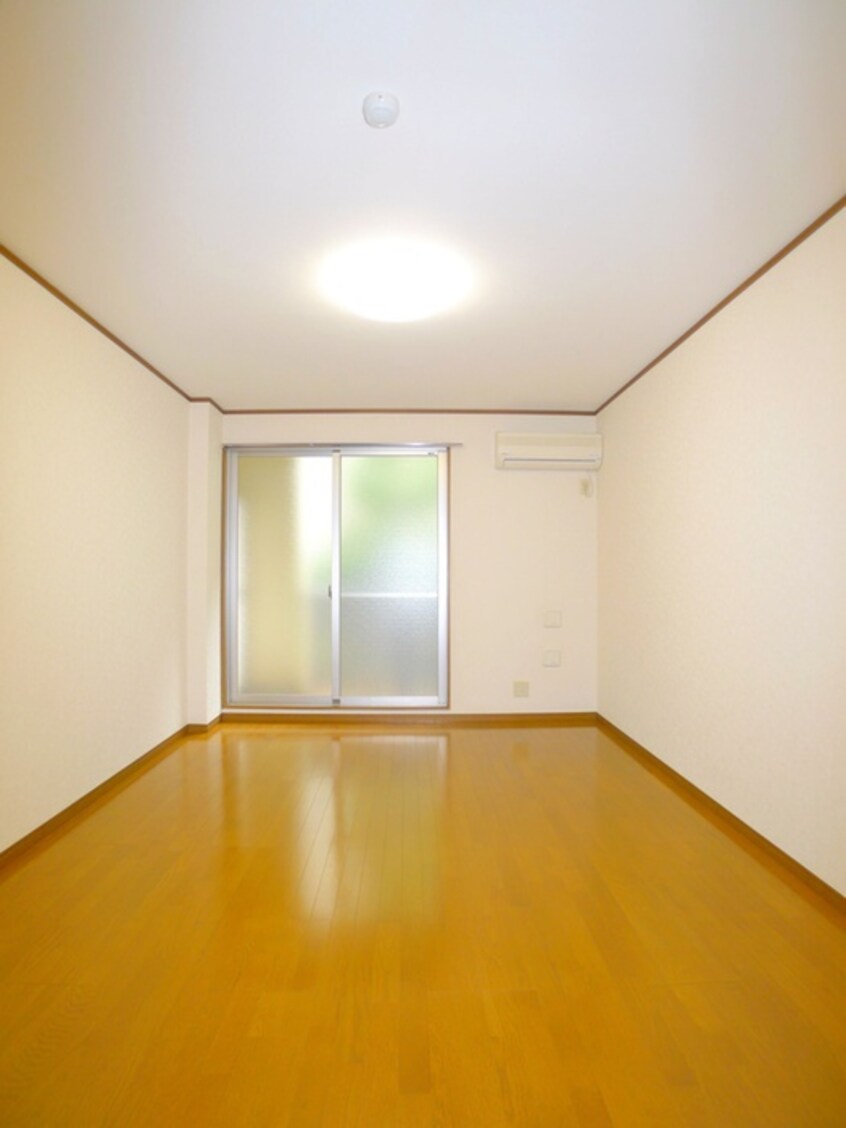 居室 ｱﾝﾌﾟﾙｰﾙﾌｪｰﾙｸﾚｱｼｵ