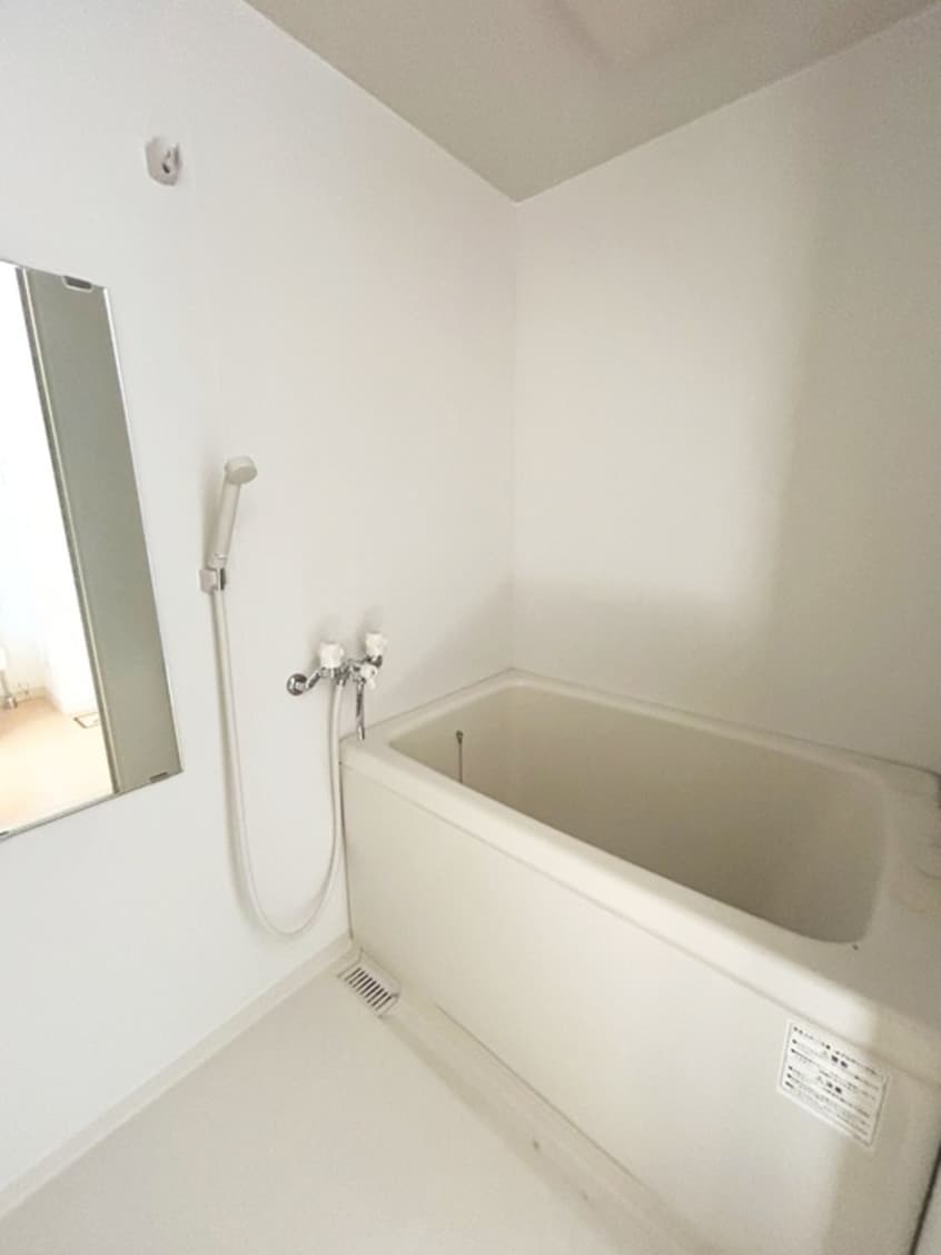 バス／シャワールーム等 グリーンターフ南八幡第Ⅲ