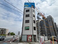 ホワイトビル