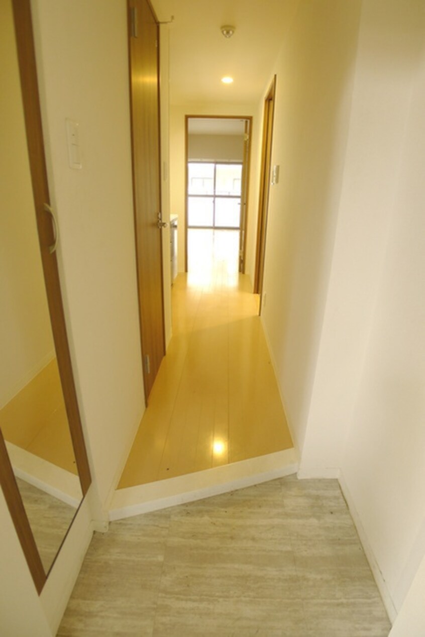 玄関 ラ・メゾンイグレック