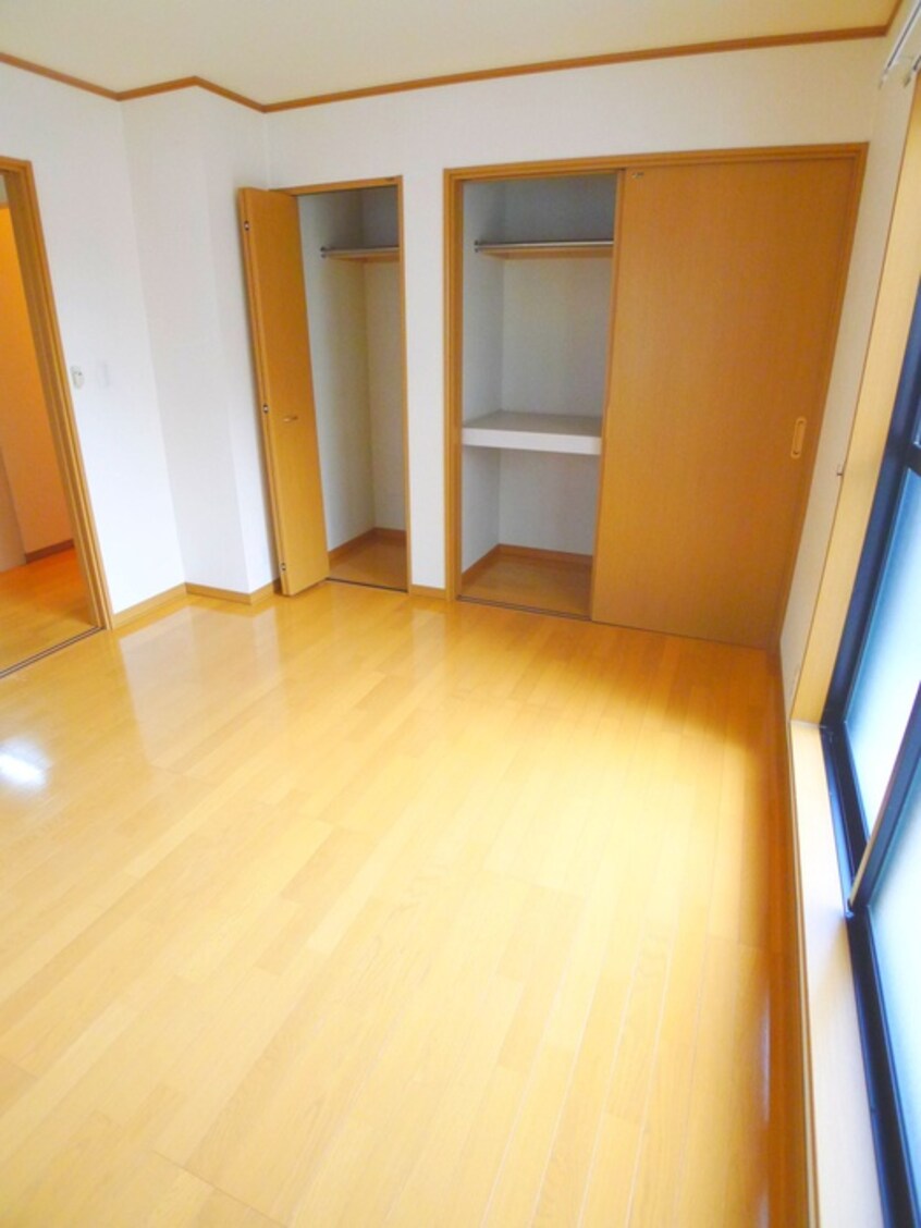 居室 コ－ポ杉橋１Ｆ