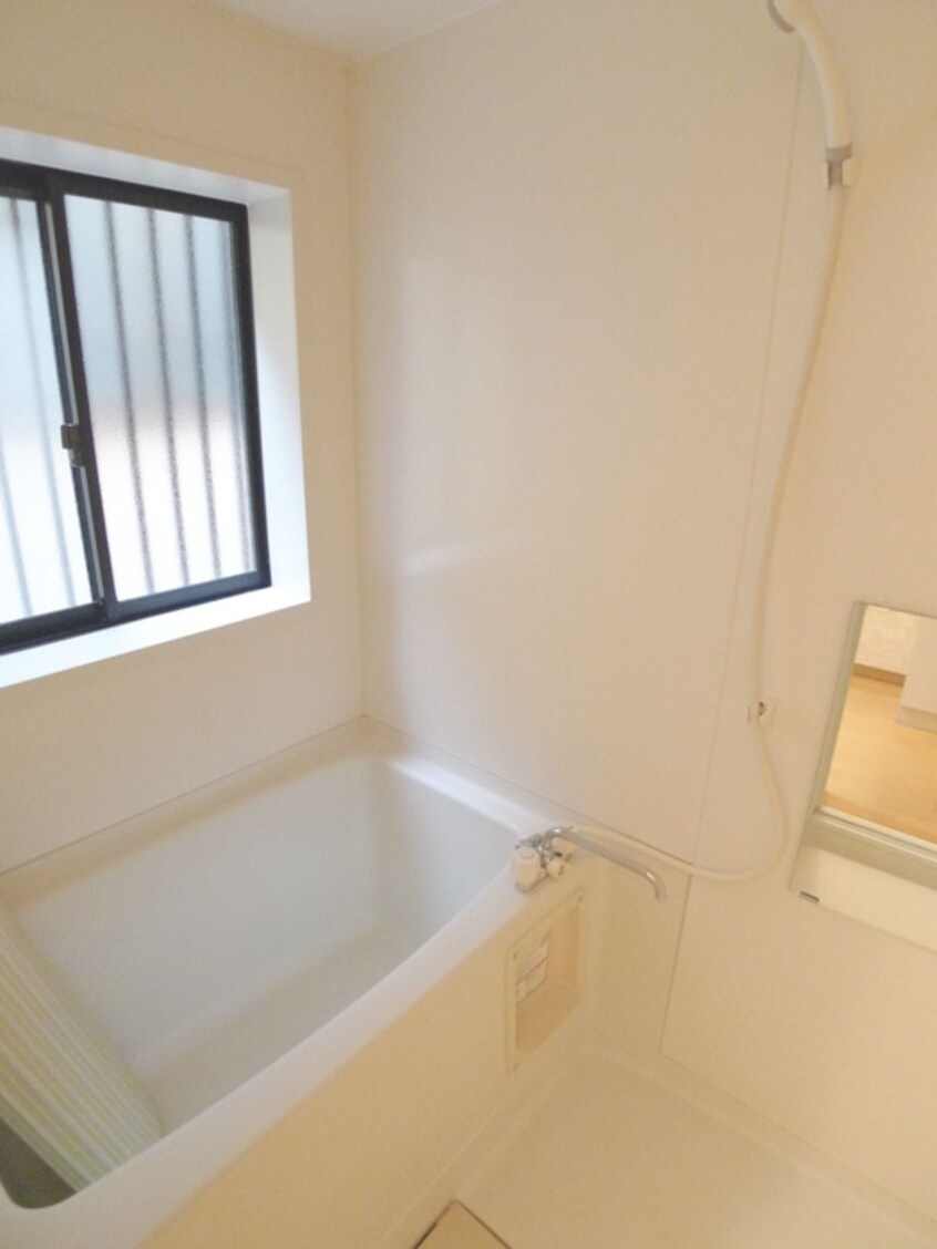 バス／シャワールーム等 コ－ポ杉橋１Ｆ