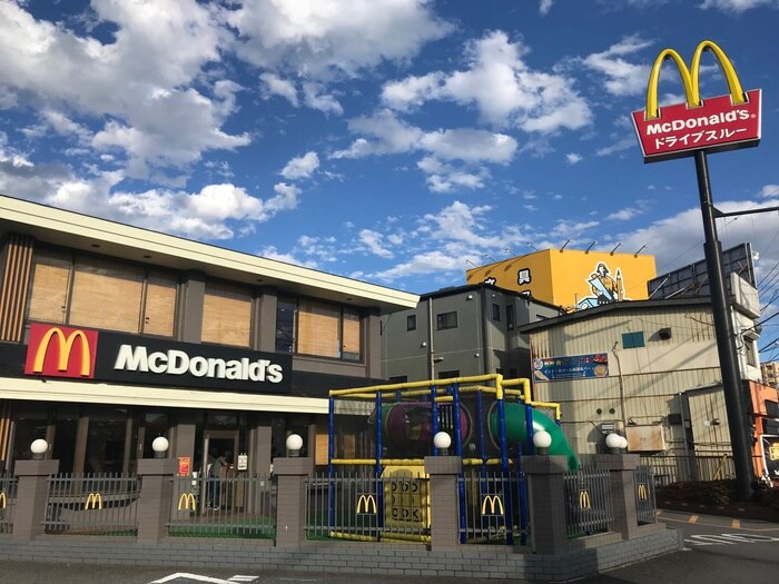 マクドナルド(ファストフード)まで372m コ－ポ杉橋１Ｆ