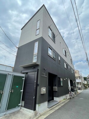 エヌズカーサ　烏山