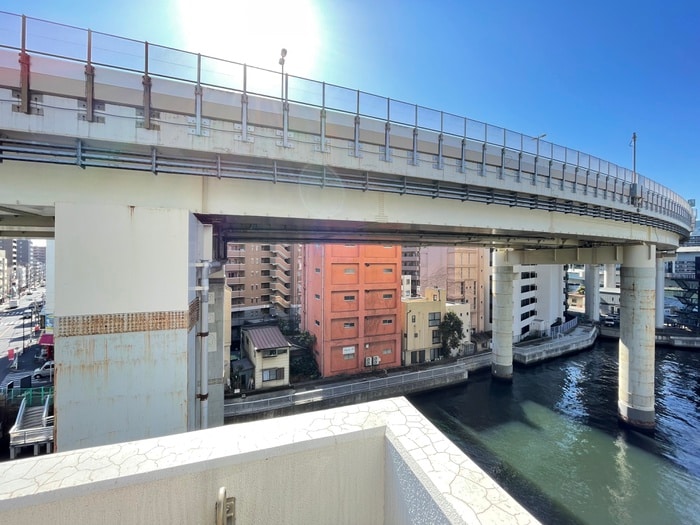 室内からの展望 ヴェルト両国