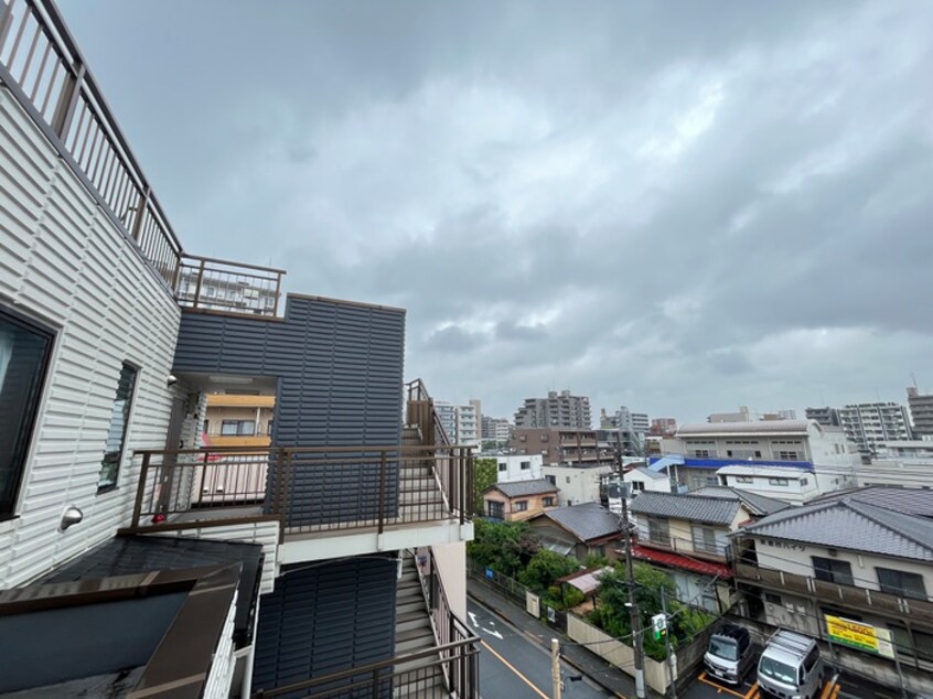 室内からの展望 第三西野ビル