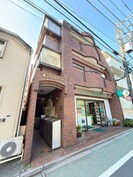 藤パレス井ノ頭Ａ棟の外観