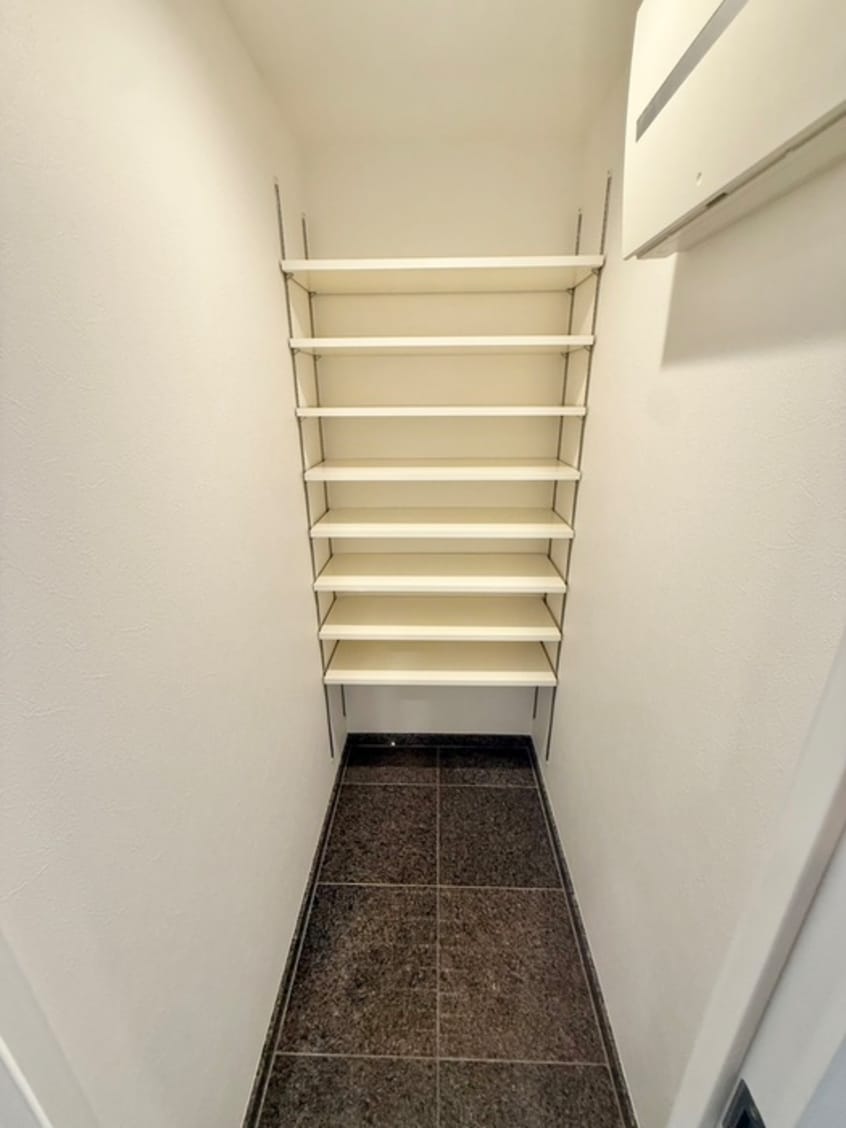 靴箱 ﾌﾟﾗｲﾑｱｰﾊﾞﾝ新宿夏目坂ﾀﾜｰﾚｼﾞﾃﾞﾝｽ