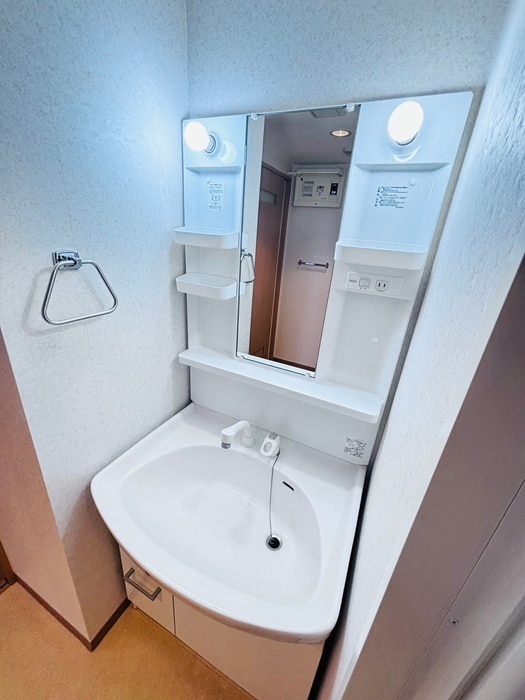 洗面 シェ・レザンジュ