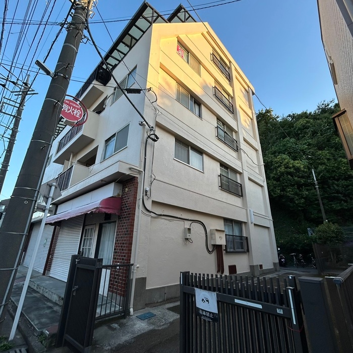 外観写真 蒔田マンション(５０３)