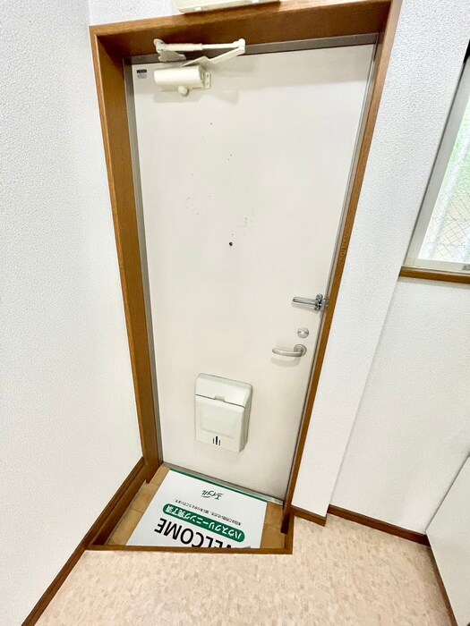 玄関 オークルホンダ