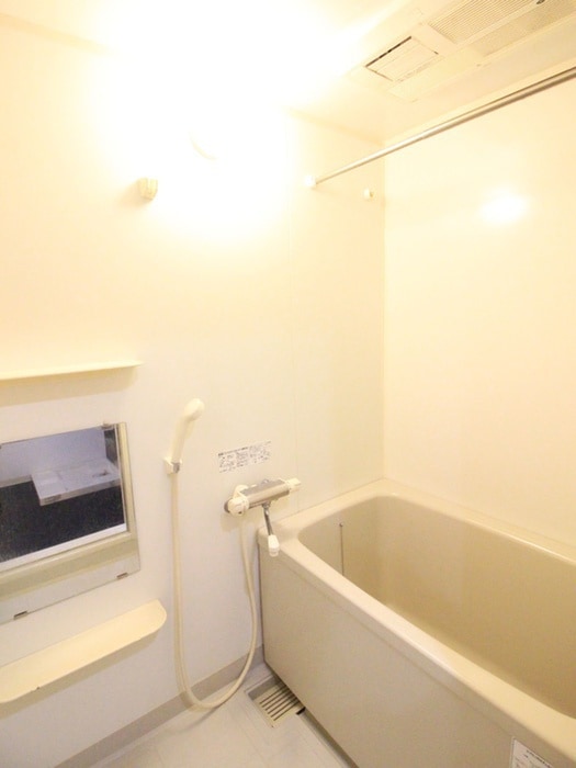 バス／シャワールーム等 リヴェール