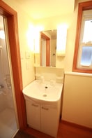 洗面 ﾘﾊﾞﾃｨ-松ヶ丘