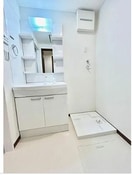 洗濯機置場 Estilo Clara