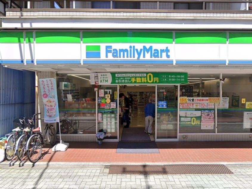 ファミリーマート塚本西荻南店(コンビニ)まで230m スティーブズ