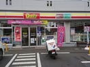 デイリーヤマザキ松庵3丁目店(コンビニ)まで700m スティーブズ