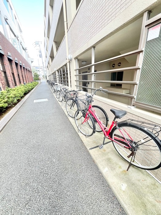 駐輪場 アトーレ下落合マンション