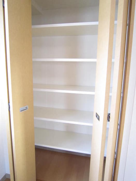 収納 大倉山壱番館