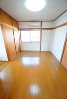 居室 メゾン  キング