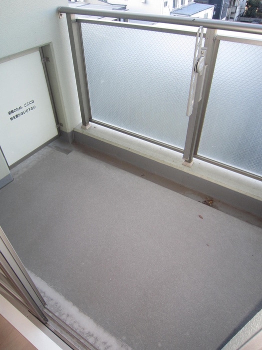 ベランダ・バルコニー 千葉ポ－トイ－スト