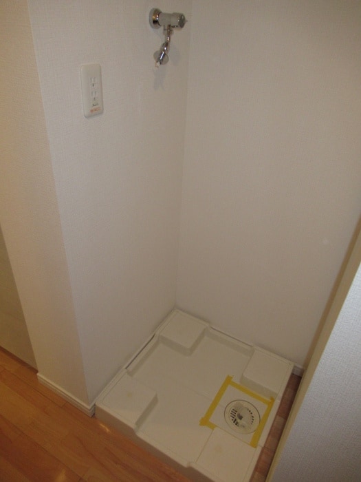 洗濯機置場 千葉ポ－トイ－スト