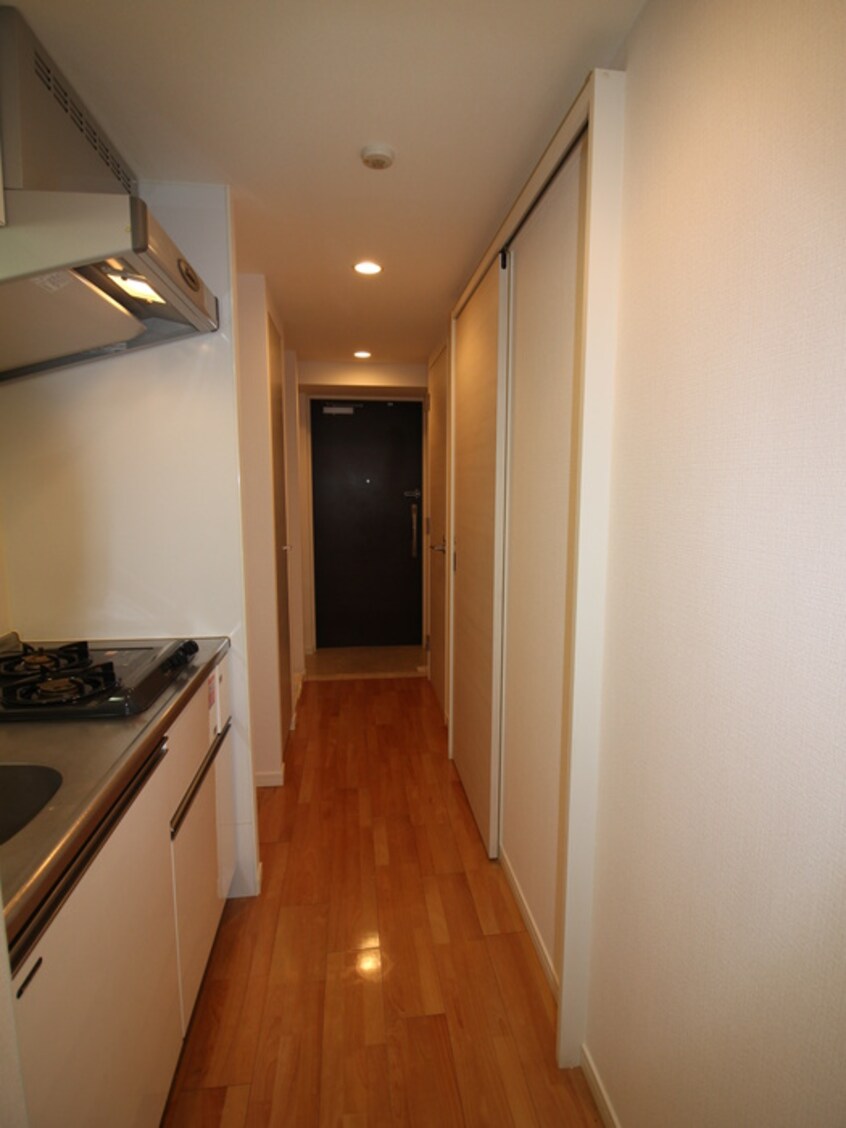 玄関 千葉ポ－トイ－スト