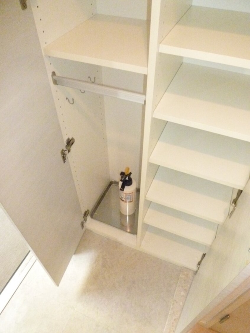 靴箱 千葉ポ－トイ－スト