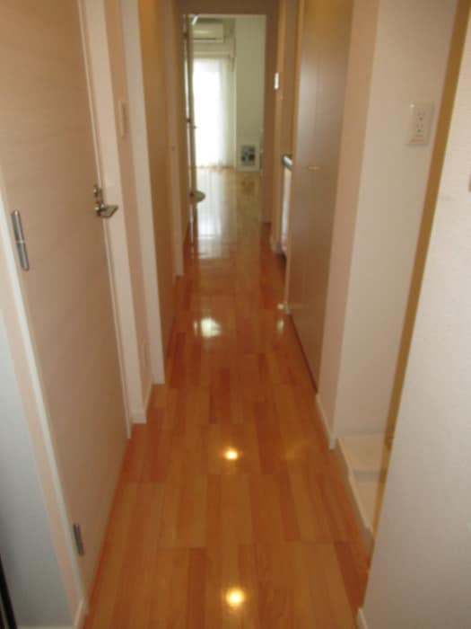 廊下 千葉ポ－トイ－スト