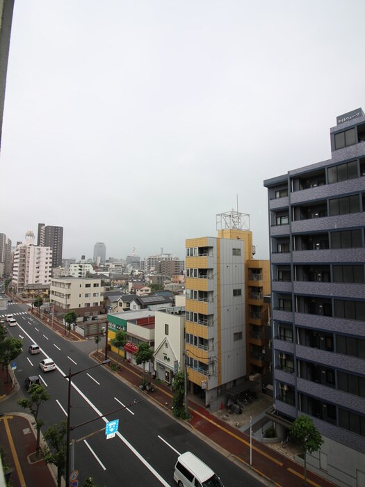室内からの展望 千葉ポ－トイ－スト