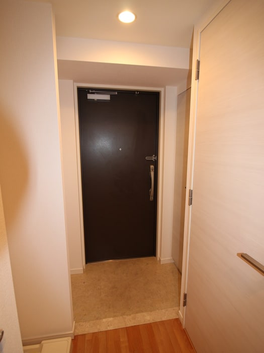 玄関 千葉ポ－トイ－スト