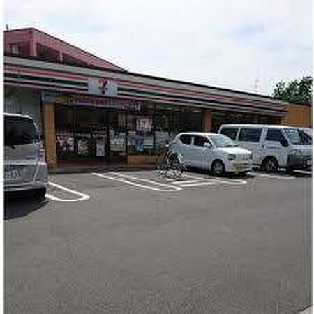 セブンイレブン仲町南通り店(コンビニ)まで470m ハイツ汐先