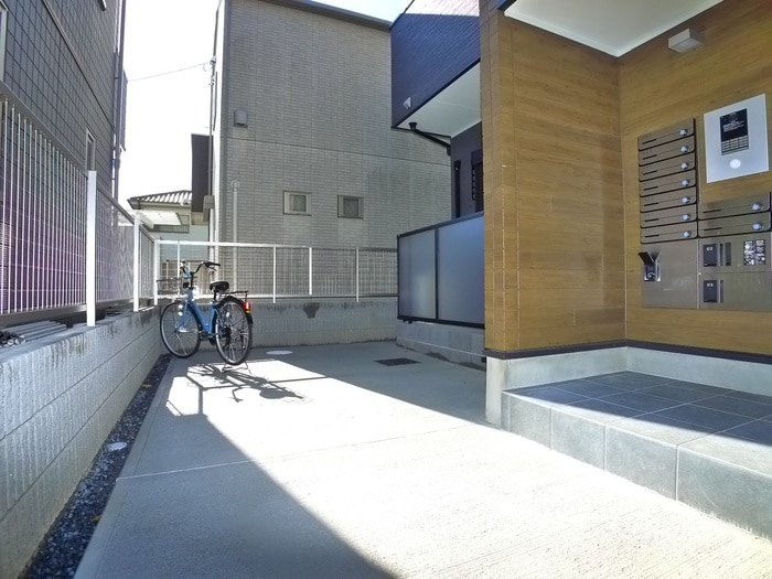 エントランス部分 アリビオ新松戸