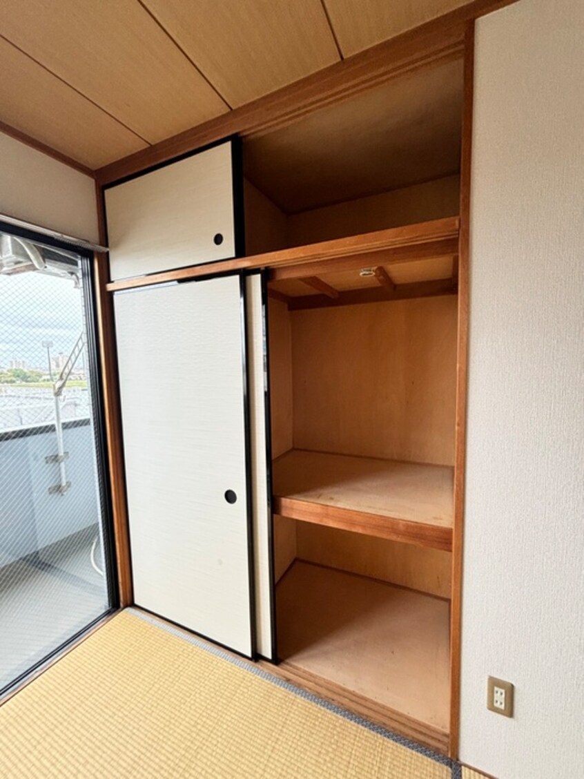 居室 カサベリヤ・フジ（302）