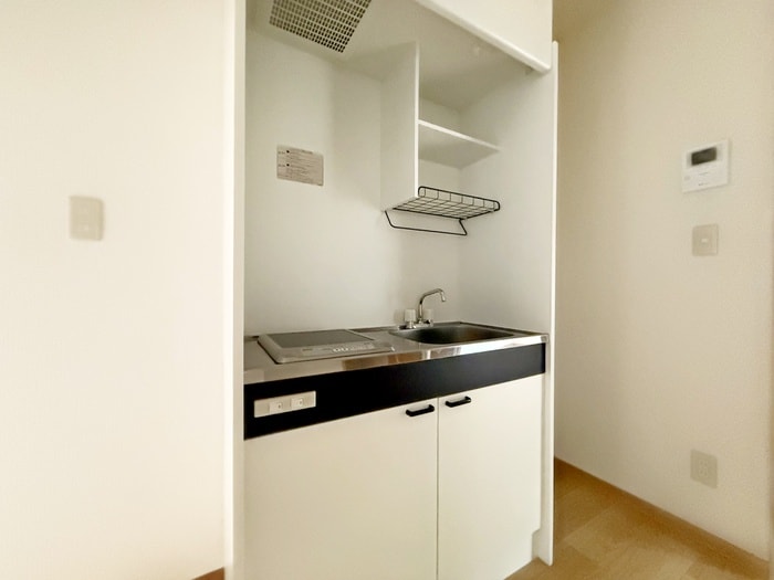 キッチン ＫＨ　ＨＯＵＳＥ