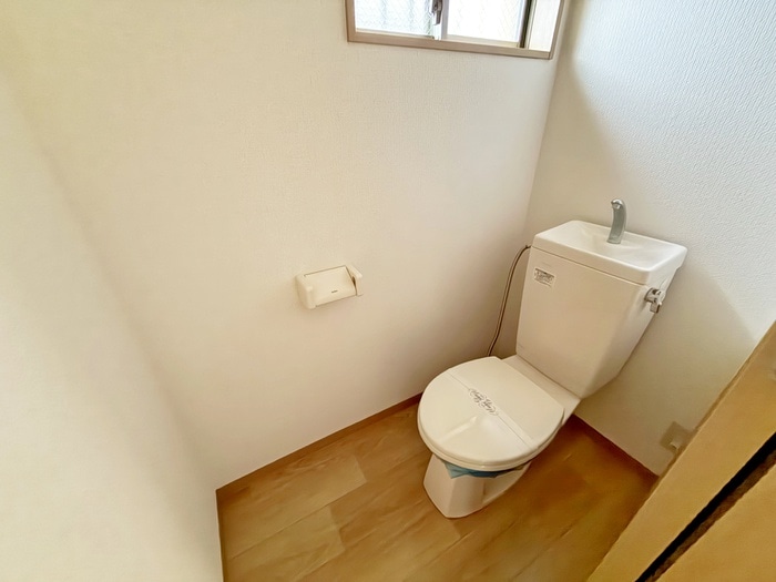 トイレ ＫＨ　ＨＯＵＳＥ