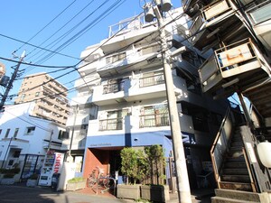 セザール淵野辺（101）