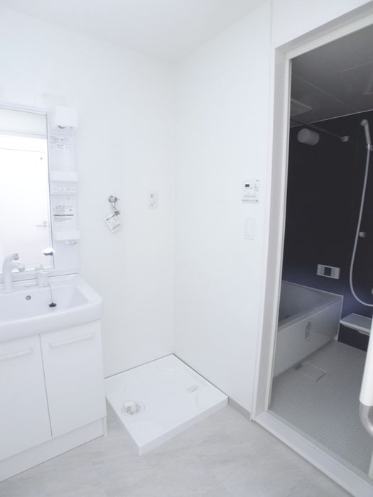 洗濯機置場 フローラ・五香