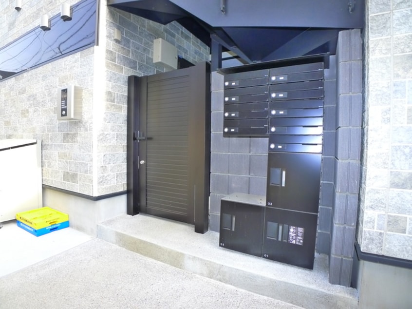 エントランス部分 ＭＥＬＤＩＡ江戸川