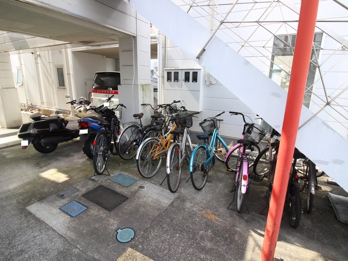 駐輪場 第三八弘ビル