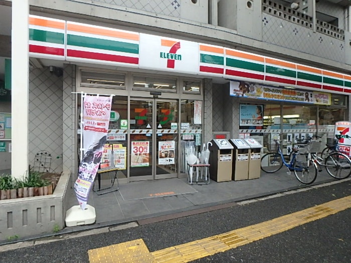 セブン-イレブン 文京向丘２丁目店(コンビニ)まで20m Crest本郷