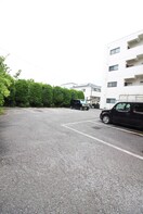 駐車場 ジュネシオン大熊１