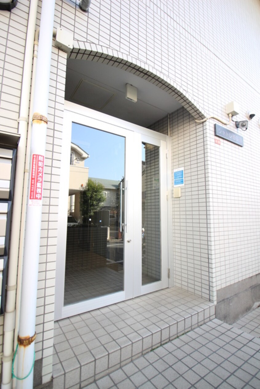 エントランス部分 シャトレ西荻窪