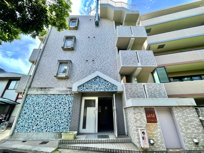 外観写真 アボニン　サカエ