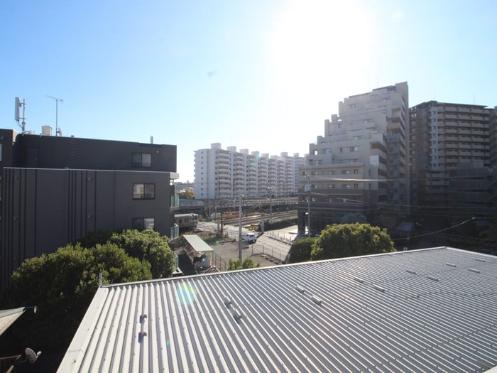 室内からの展望 アボニン　サカエ