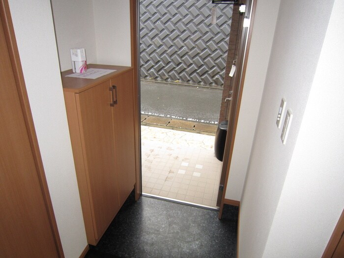 玄関 ポモド－ロ