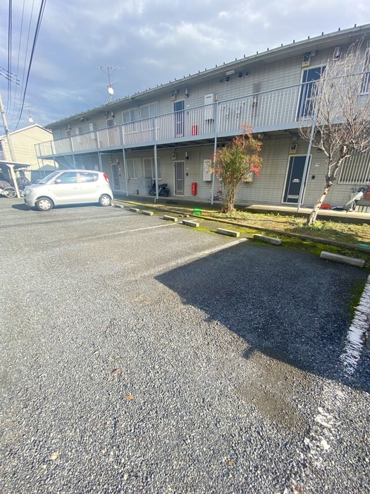 駐車場 フロ―ラル  アイダＣ