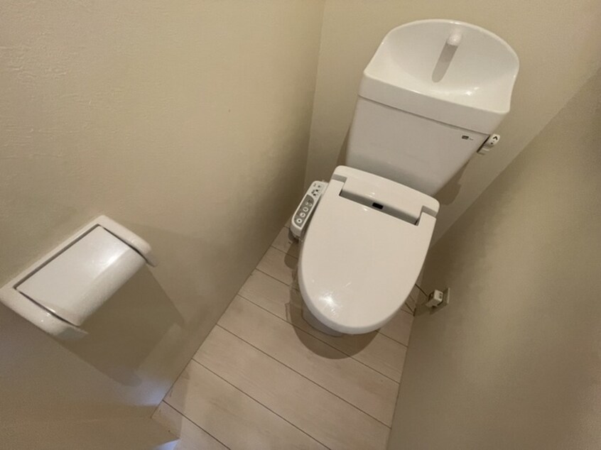 トイレ アルジェンタ