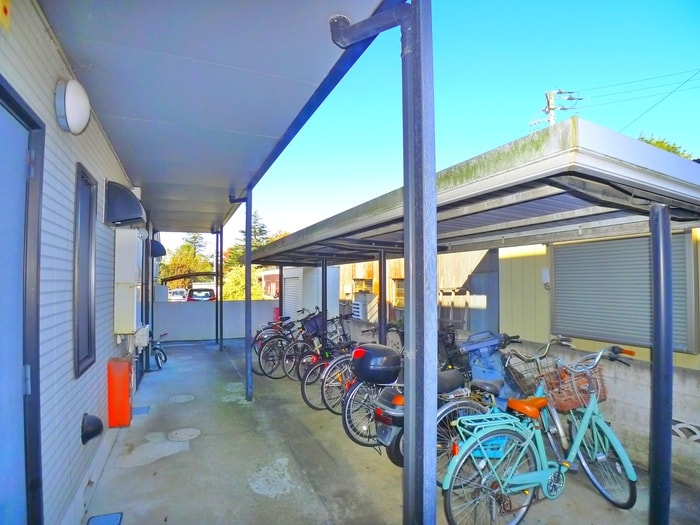 駐輪場 ジョリエ勝田台