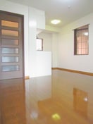 居室 ヴィラパ－クメイト(西側)